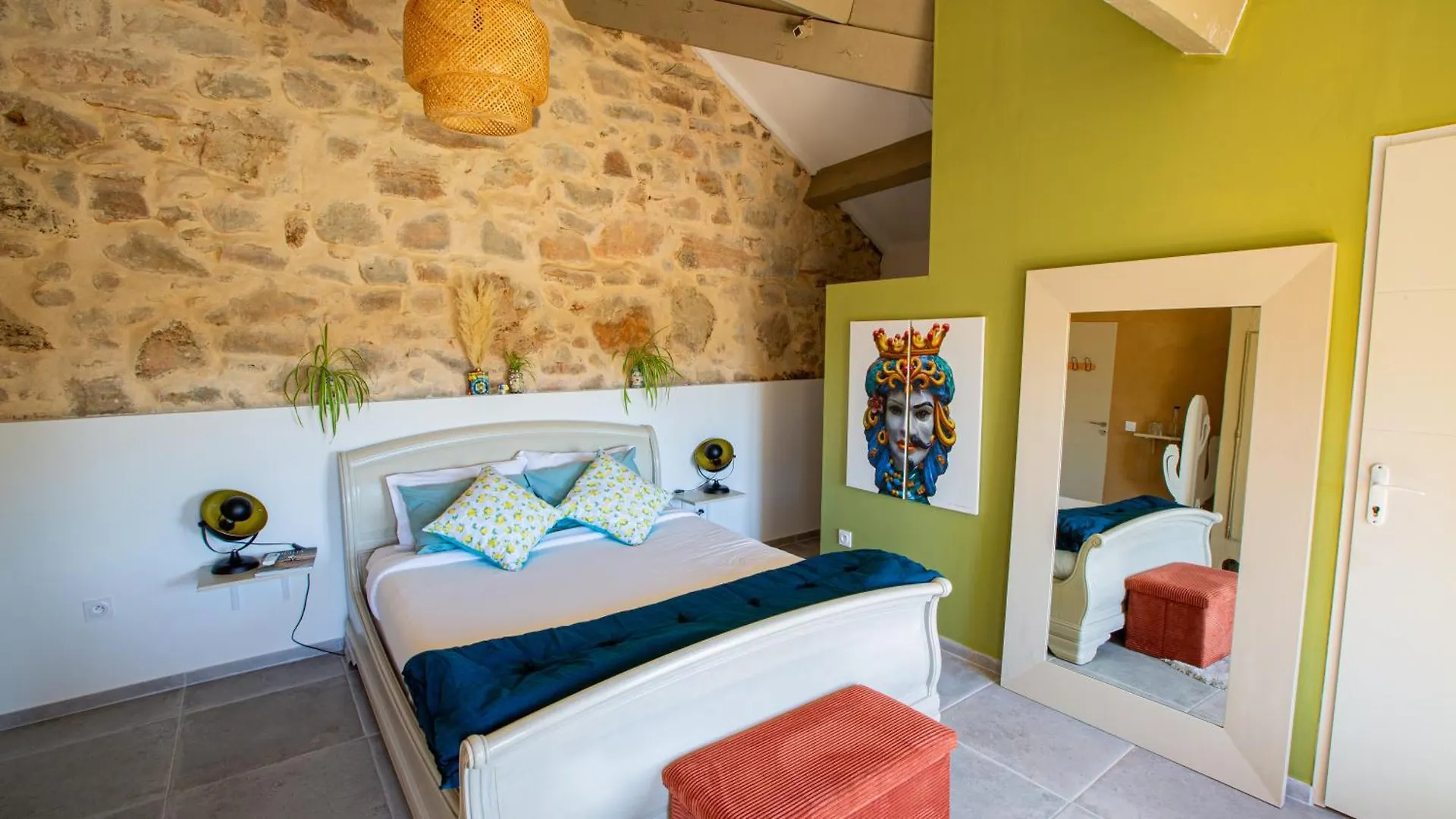 Les Arcs-sur-Argens Moulin Lombard B&B 0*, Les Arcs-sur-Argens فرنسا